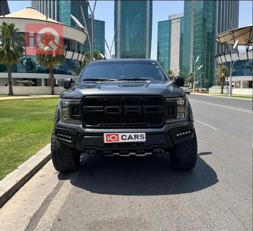 فورد للبيع في العراق
